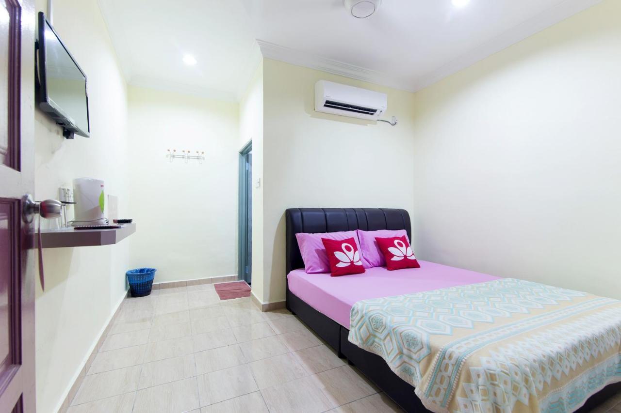 פנתאי צנאנג Kampung Guest House מראה חיצוני תמונה