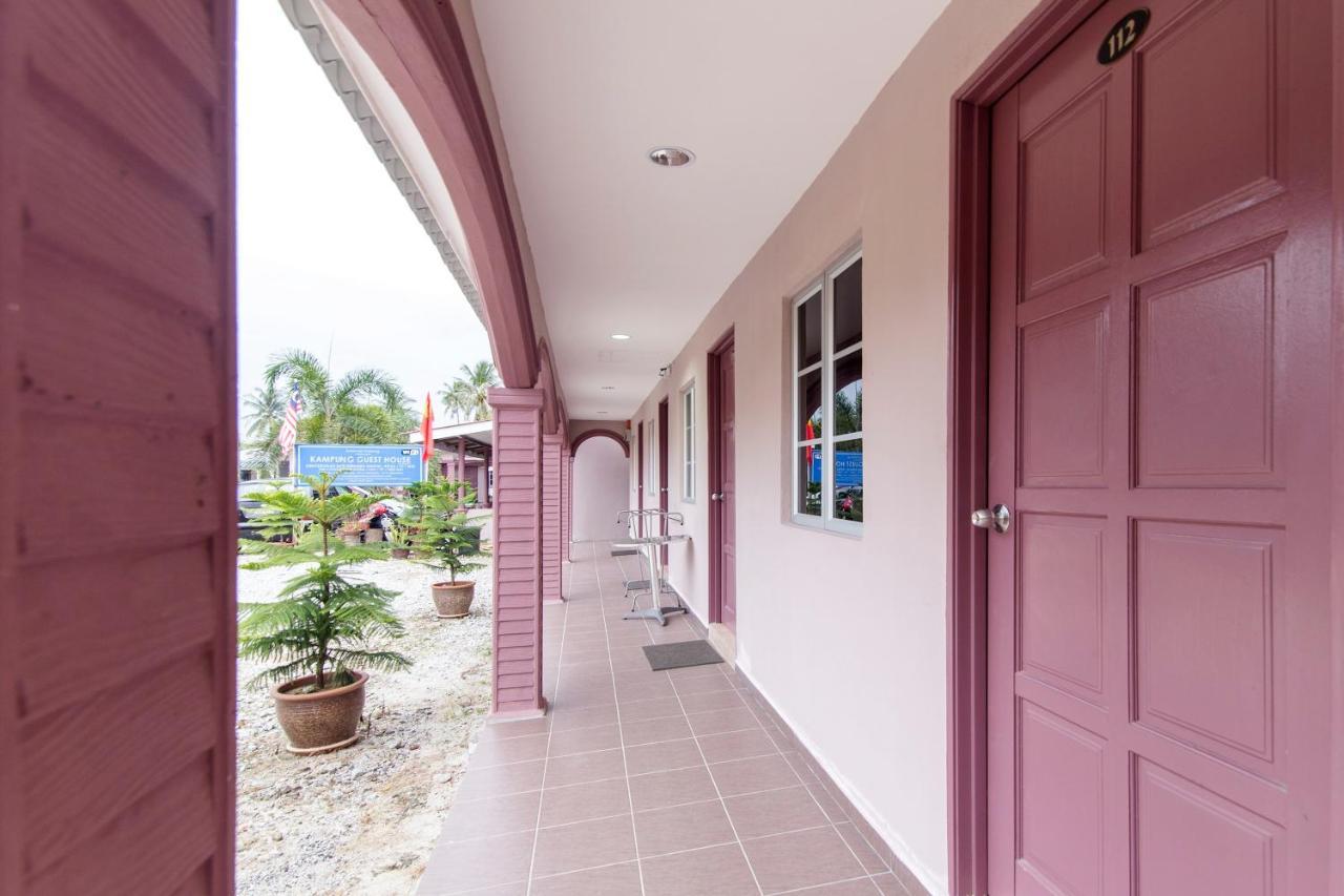 פנתאי צנאנג Kampung Guest House מראה חיצוני תמונה