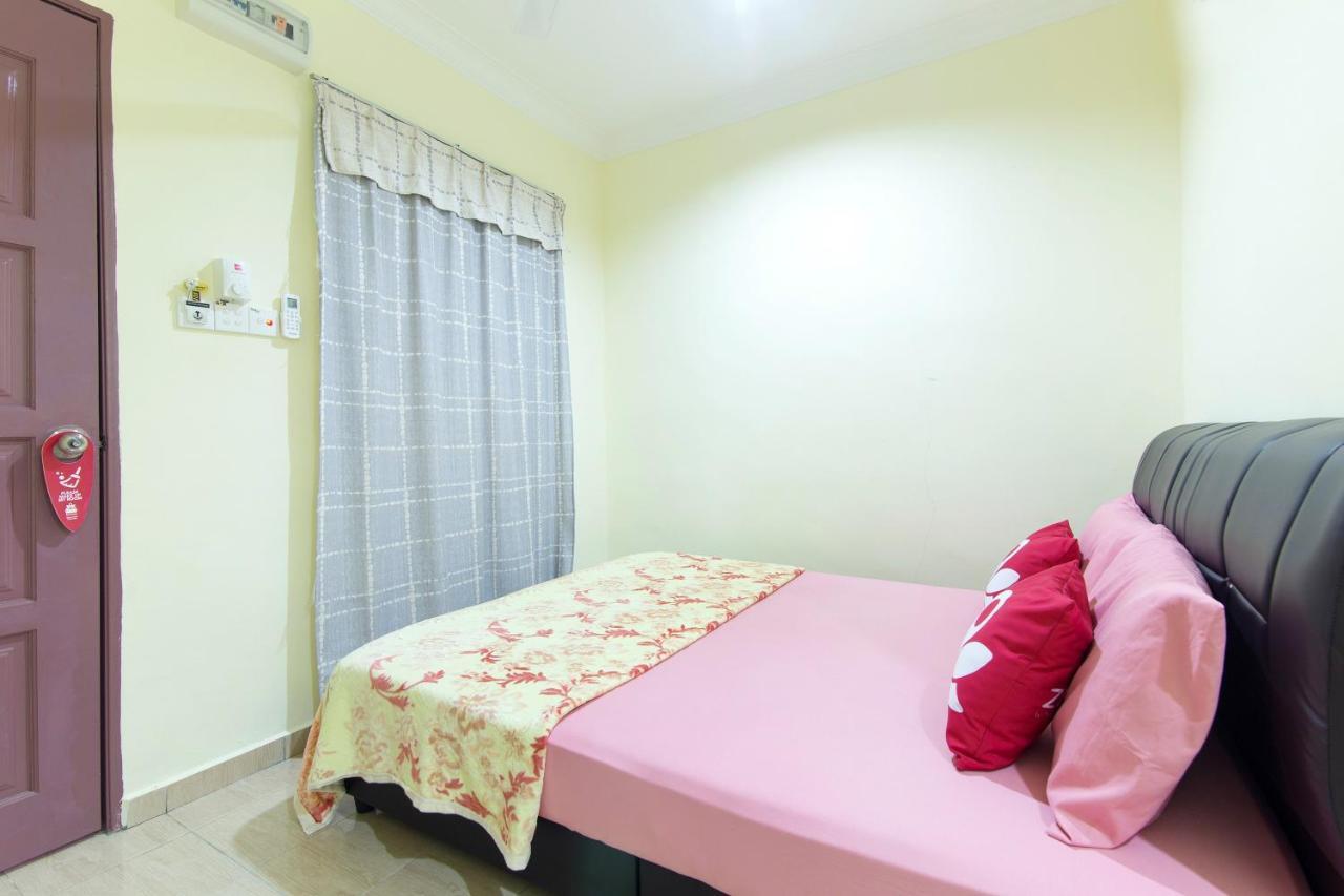 פנתאי צנאנג Kampung Guest House מראה חיצוני תמונה